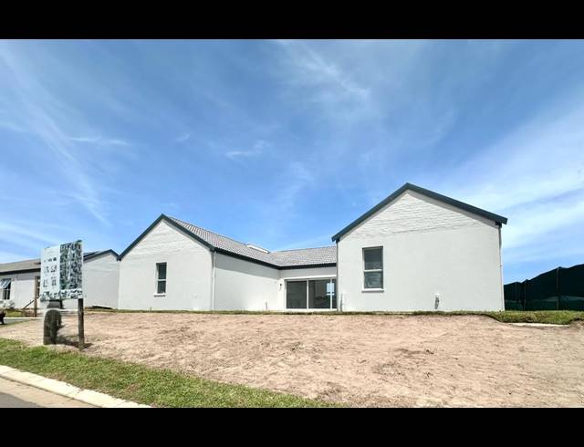 3 BEDROOM HOUSE FOR SALE IN LALELA ESTATE